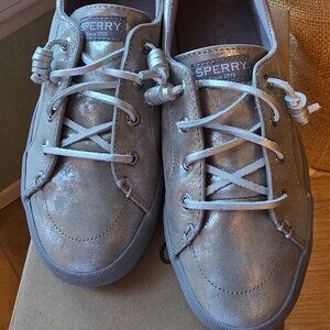 Sperry Crest Vibe Shimmer Silver Sneakers